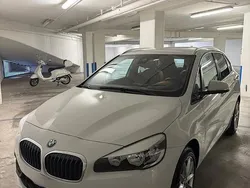 Usata 2017 BMW 218 Efficient Dynamics Station wagon | 17.500 €