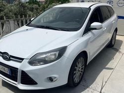 Usata 2011 Ford Focus Station wagon | 6000 € (Molto cara)