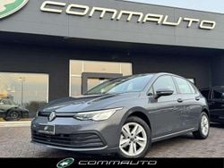Grigio scuro Usata 2020 VW Golf VIII Life Tre volumi | 18.000 € (Buon prezzo)