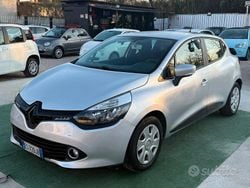 Grigio Usata 2013 Renault Clio IV Tre volumi | 3499 € (Ottimo prezzo)