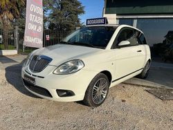 Bianco Usata 2009 Lancia Ypsilon Platinum Due volumi | 3200 € (Buon prezzo)