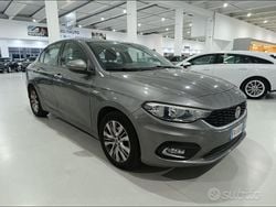 Grigio Usata 2017 Fiat Tipo Opening Edition Tre volumi | 7900 € (Buon prezzo)