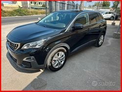 Nero Usata 2019 Peugeot 3008 Allure Station wagon | 13.999 €