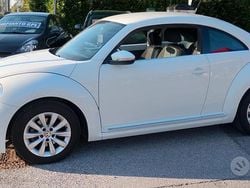 Bianco Usata 2014 VW Maggiolino Tre volumi | 6900 € (Ottimo prezzo)