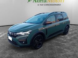 Verde Usata 2024 Dacia Logan MCV Comfort Station wagon | 12.900 €