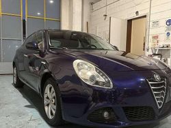 Usata 2010 Alfa Romeo Giulietta Distinctive Due volumi | 6000 € (Buon prezzo)