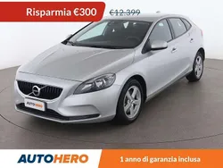 Argento Usata 2018 Volvo V40 Kinetic Station wagon | 12.099 € (Buon prezzo)