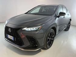 Sonic grey Usata 2022 Lexus NX450h+ Sport Line SUV | 41.900 € (Molto cara)