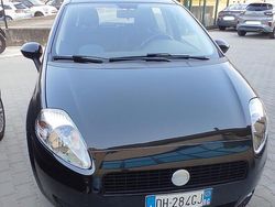 Nero Usata 2007 Fiat Grande Punto Due volumi | 5400 € (Molto cara)