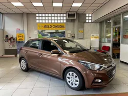 Marrone Usata 2019 Hyundai i20 Advanced Due volumi | 9900 € (Buon prezzo)