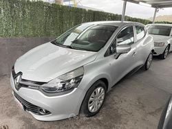Bianco Usata 2014 Renault Clio IV Tre volumi | 6800 € (Buon prezzo)