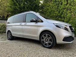 Argento Usata 2023 Mercedes V300 Avantgarde Monovolume | 68.000 € (Buon prezzo)
