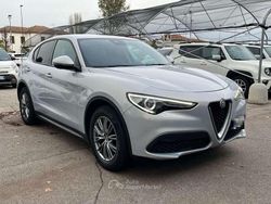 Bianco lunare metallizzato Usata 2021 Alfa Romeo Stelvio Business SUV | 19.900 € (Super prezzo)