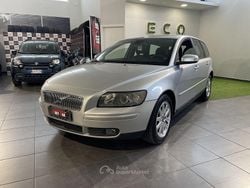 Argento Usata 2006 Volvo V50 Kinetic Station wagon | 2900 € (Buon prezzo)