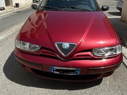 Usata 2000 Alfa Romeo 146 Due volumi | 1500 € (Buon prezzo)
