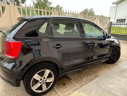 Usata 2010 VW Polo Comfortline Tre volumi | 3400 € (Super prezzo)