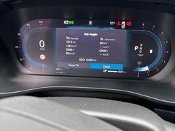 Grigio Usata 2024 Volvo XC40 SUV | 39.900 € (Cara)