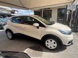 Beige Usata 2017 Renault Captur Bose Edition SUV | 7950 € (Super prezzo)