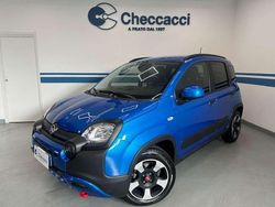 Blu/azzurro Usata 2024 Fiat Panda Cross Cross Due volumi | 14.490 € (Buon prezzo)