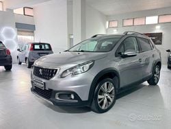 Grigio Usata 2017 Peugeot 2008 Allure SUV | 9900 € (Ottimo prezzo)