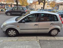 Grigio Usata 2004 Ford Fiesta Due volumi | 1900 €