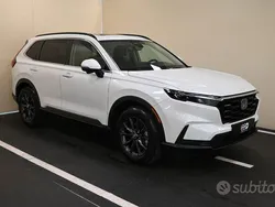 Platinum white pearl [nh883p] Nuova 2025 Honda CR-V Elegance SUV | 43.900 € (Buon prezzo)