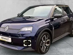 Blu/azzurro Nuova 2025 Renault R5 Komfort Due volumi | 29.990 € (Ottimo prezzo)