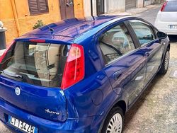 Blu Usata 2005 Fiat Grande Punto Due volumi | 1800 € (Buon prezzo)