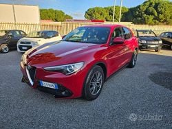 Rosso Usata 2017 Alfa Romeo Stelvio Business SUV | 15.900 € (Buon prezzo)