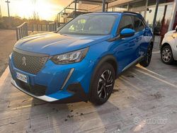 Blu Usata 2020 Peugeot 2008 Allure SUV | 15.500 € (Buon prezzo)