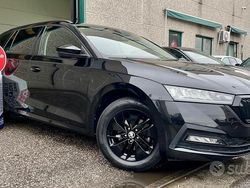 Grigio Usata 2021 Skoda Octavia Executive Station wagon | 19.999 € (Buon prezzo)