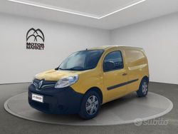 Oro Usata 2018 Renault Kangoo SE Monovolume | 9200 € (Buon prezzo)
