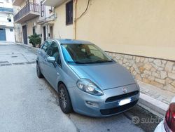 Grigio Usata 2012 Fiat Punto Tre volumi | 2000 €