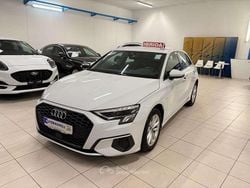 Bianco Usata 2022 Audi A3 Advanced Plus Tre volumi | 24.500 € (Ottimo prezzo)