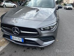 Grigio Usata 2020 Mercedes CLA180 Premium Tre volumi | 28.500 € (Buon prezzo)