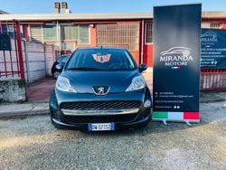 Grigio Usata 2009 Peugeot 107 Due volumi | 4000 € (Buon prezzo)