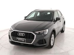 Grigio scuro Usata 2022 Audi Q3 Business SUV | 29.200 € (Super prezzo)
