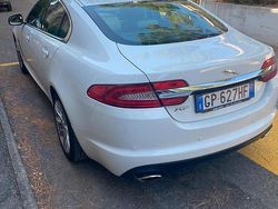 Bianco Usata 2011 Jaguar XF Tre volumi | 8600 € (Molto cara)