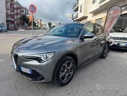 Grigio Usata 2018 Alfa Romeo Stelvio Super SUV | 18.000 € (Super prezzo)