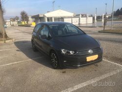 Grigio Usata 2016 VW Golf Sportsvan Highline Monovolume | 8500 €