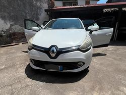 Bianco Usata 2013 Renault Clio IV Due volumi | 6250 € (Buon prezzo)