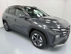 Ecotronic grey Nuova 2025 Hyundai Tucson SUV | 28.900 € (Buon prezzo)