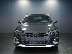 Grigio Nuova 2025 Audi A3 Ambiente Tre volumi | 39.200 € (Ottimo prezzo)