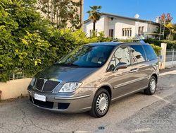 Grigio Usata 2007 Lancia Phedra Monovolume | 5990 € (Molto cara)