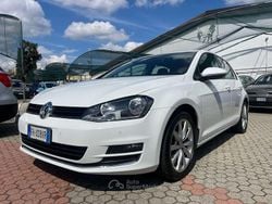 Bianco Usata 2017 VW Golf VII Executive Tre volumi | 13.990 € (Buon prezzo)