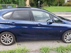 Blu/azzurro Usata 2018 BMW 225 Active Tourer Advantage Monovolume | 16.000 € (Buon prezzo)