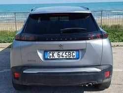 Usata 2022 Peugeot 2008 Allure SUV | 19.900 € (Buon prezzo)