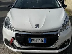 Bianco Usata 2016 Peugeot 208 GT-line Due volumi | 7000 € (Super prezzo)