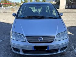 Usata 2007 Fiat Idea Monovolume | 3250 € (Buon prezzo)