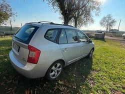 Grigio Usata 2008 Kia Carens Monovolume | 1500 € (Super prezzo)